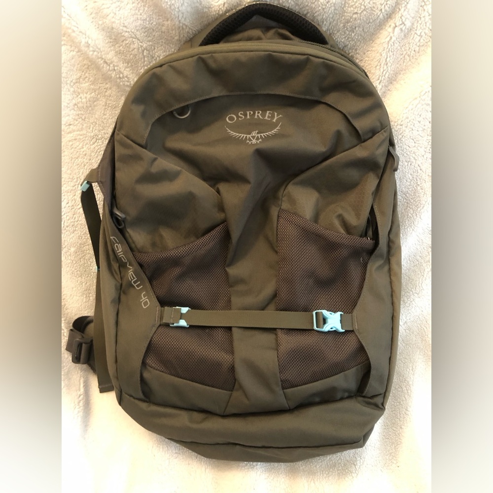Osprey green hiking pack in olive green